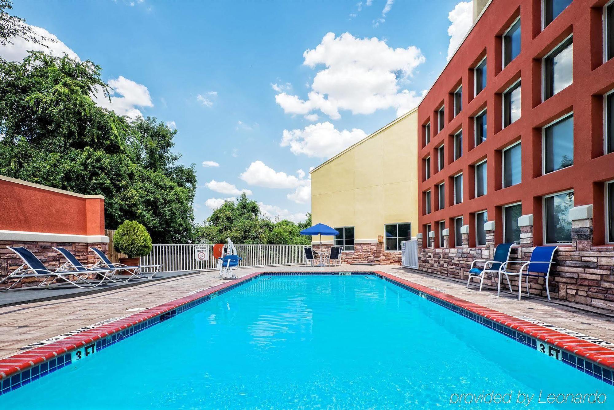 Four Points By Sheraton Dallas Arlington Entertainment District Ngoại thất bức ảnh